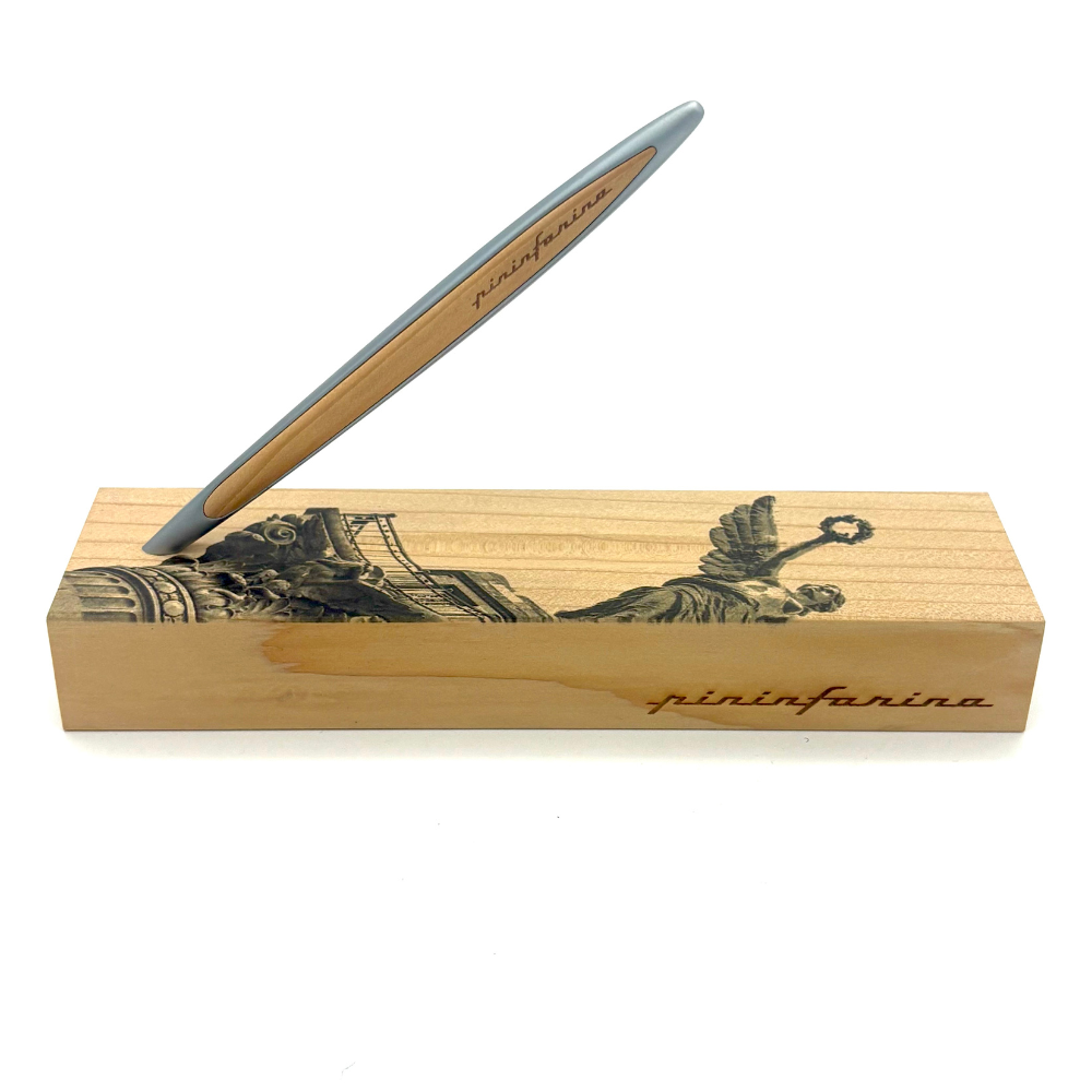 Cambiano edición especial Ángel de la Independencia Pininfarina