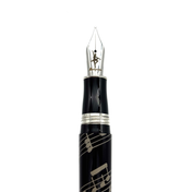 Pluma de fuente Tchaikovsky Cisne Negro Montegrappa