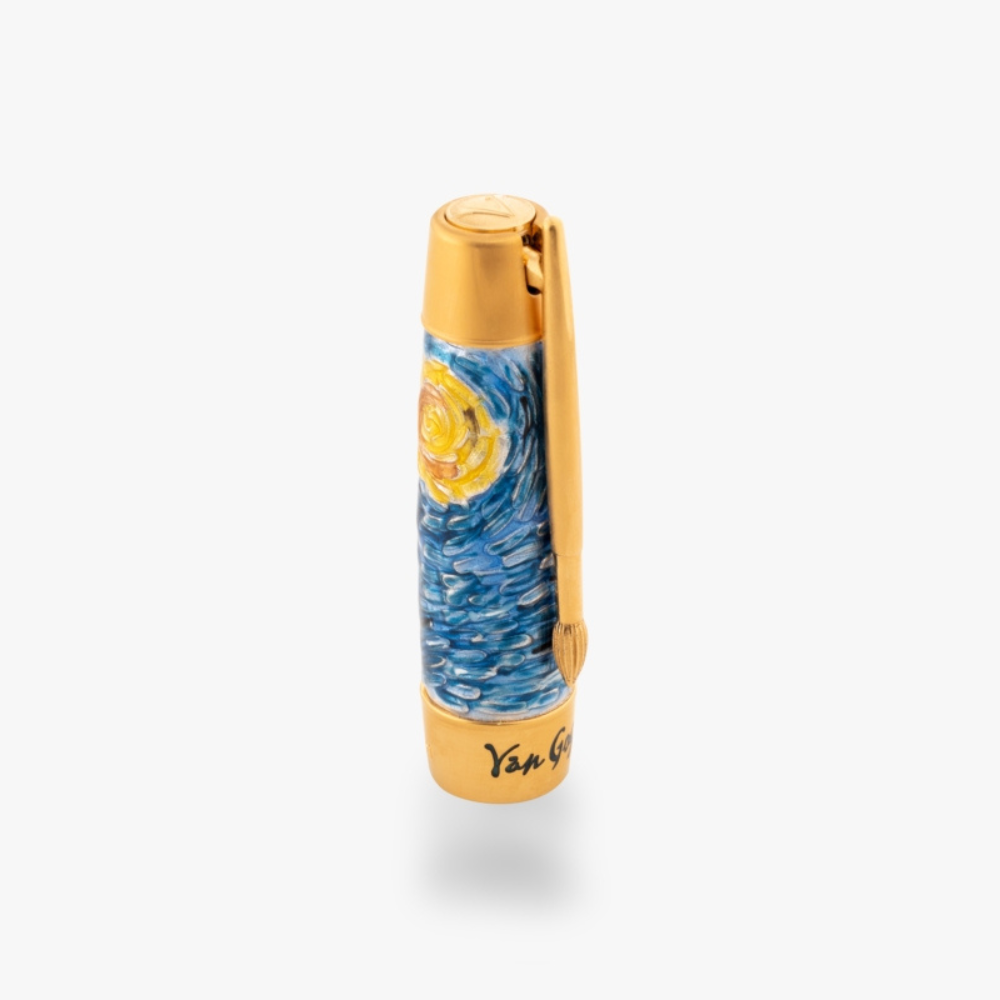 Dreaming Starry Night Visconti