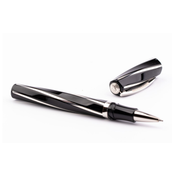 Divina Elegance Black Over Visconti